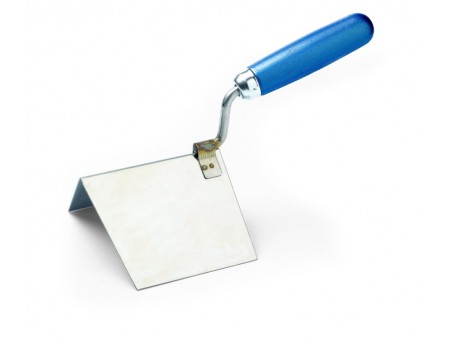 MISTRIE COLT EXTERIOR
